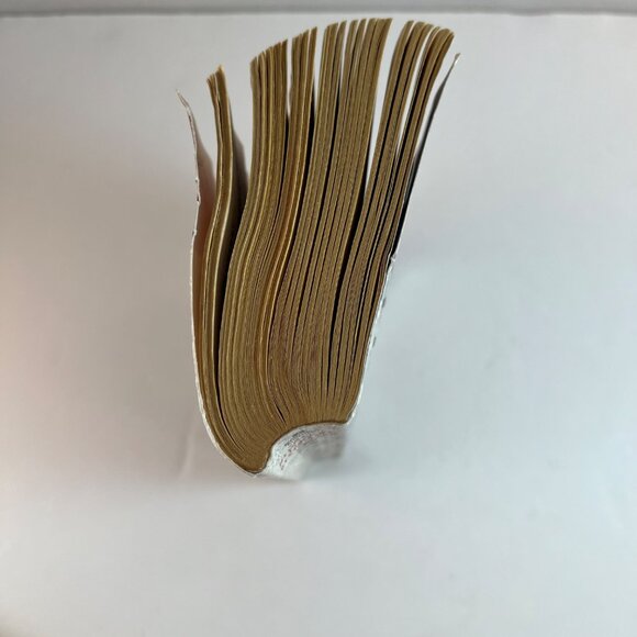 Sue Grafton Alphabet Mysteries Paperbacks D F H Q Lot of 4 Kinsey Millhone - Picture 14 of 14